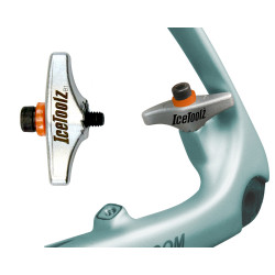 Outil de surfaçage de fixation d'étrier