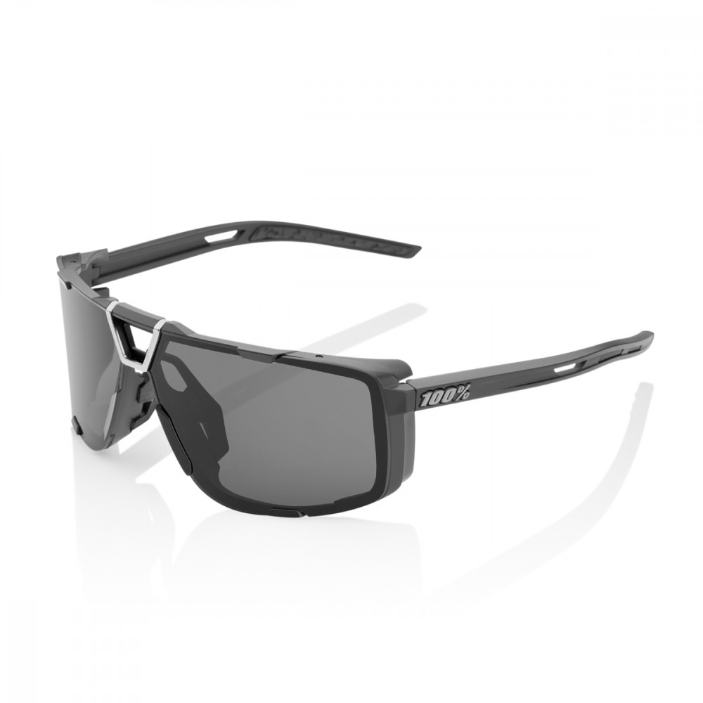 EASTCRAFT - Matte Black - Smoke Lens